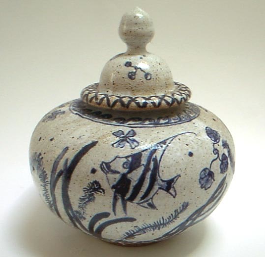 Blue Fish Ginger Jar, 1999

10 x 9 x 9 inches