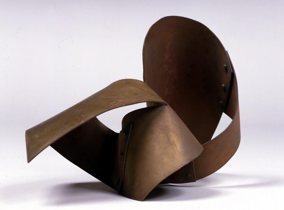 Claire Falkenstein (1908-1997)

Untitled (Topological), circa 1970

copper with rivets

8 x 9 x 11 inches; 20.3 x 22.9 x 27.9 cm&amp;nbsp;&amp;nbsp;&amp;nbsp;&amp;nbsp;&amp;nbsp;&amp;nbsp;&amp;nbsp;&amp;nbsp;&amp;nbsp;&amp;nbsp;&amp;nbsp;&amp;nbsp;&amp;nbsp;