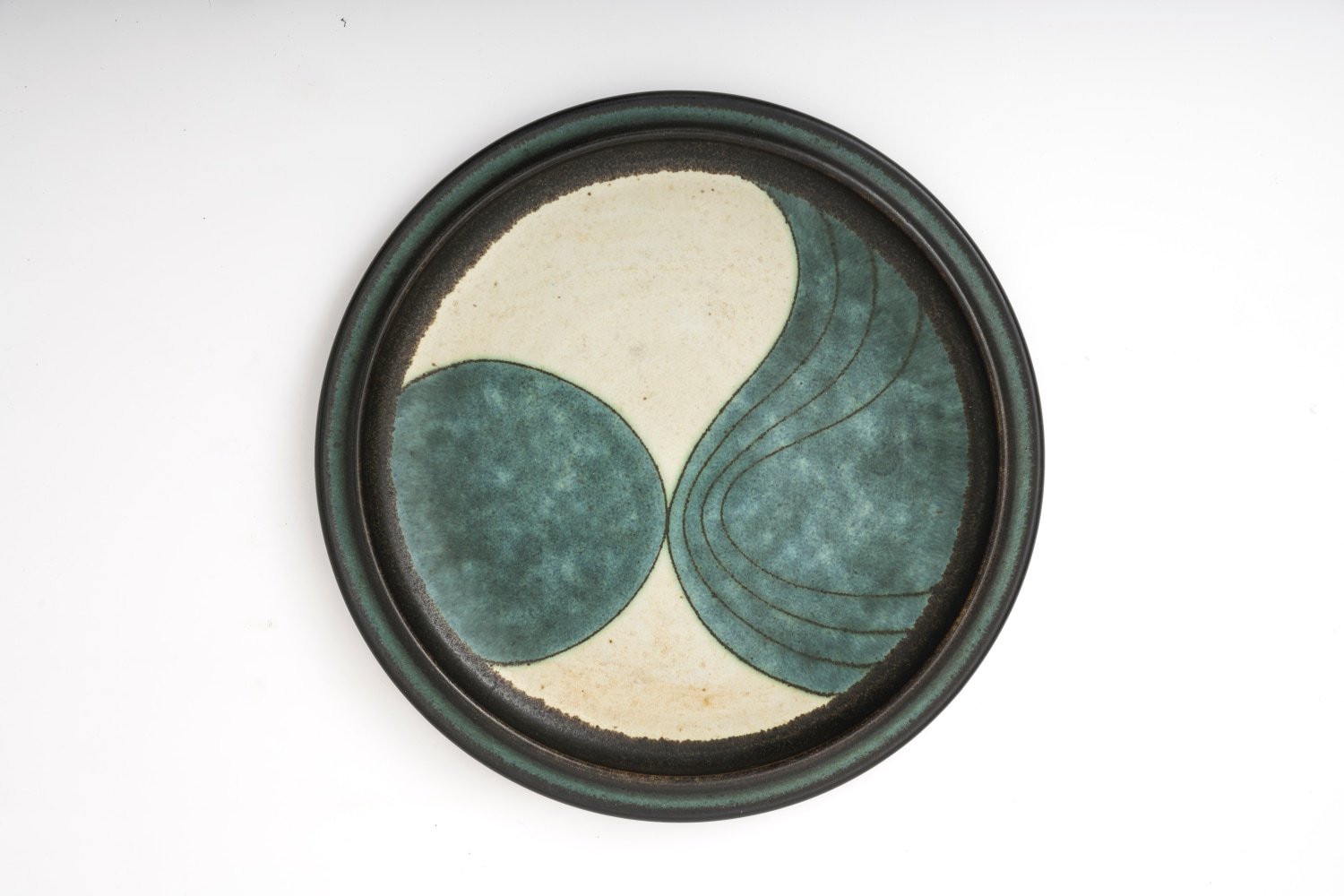 Harrison McIntosh (1914-2016) Platter, c. 1972 glazed stoneware 12 1/2 x 1 1/4 inches; 31.8 x 3.2 centimeters LSFA# 15162