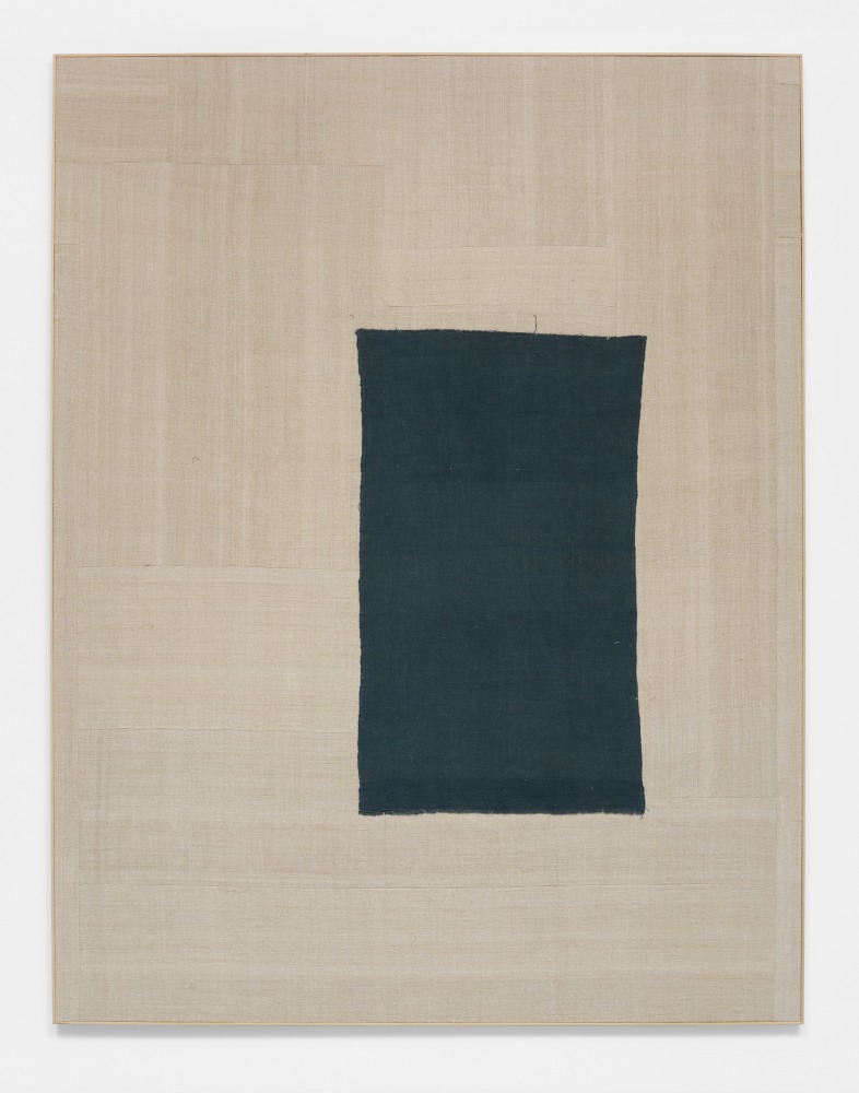 Lawrence Calver

Dusky, 2020

Dye and clay on stitched linen

127h x 99w x 1.25d in
322.58h x 251.46w x 3.18d cm