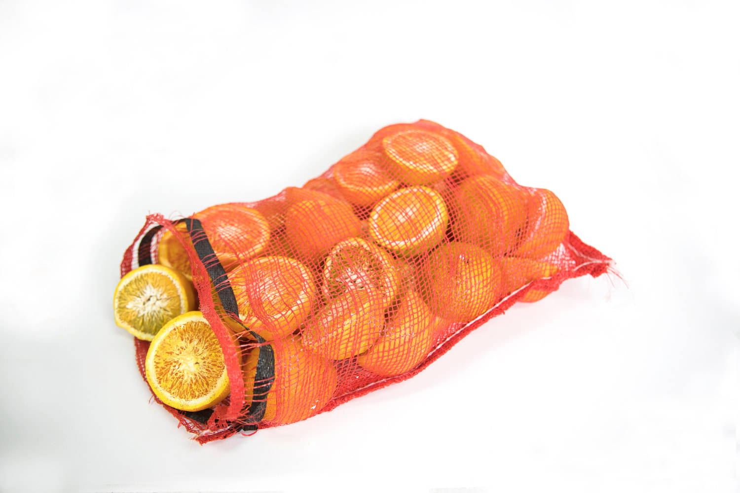 Tyler Macko
Bag Of Oranges #4, 2018
Resin, oil, acrylic, nylon bag
Dimensions Variable