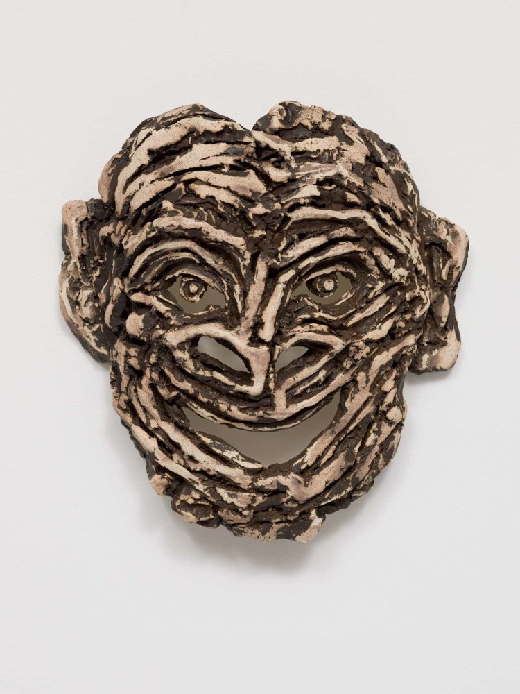 Zachary Armstrong
Untitled, 2018
Glazed Ceramic
11.02 H x 11.81 W in
28.00 H x 30.00 W cm