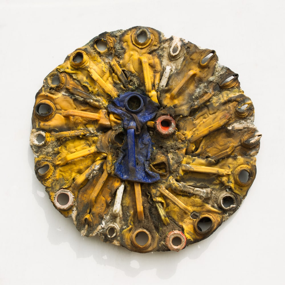 Serge Attukwei Clottey

Security watch, 2016

Melted plastics and oil paint