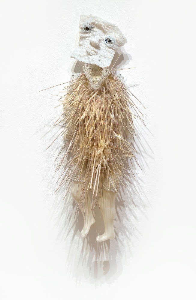 Albina/Inkisi, 2018
Glass, beads, thread, wire, syringes
29 x 12 x 7 1/2 in. (73.7 x 30.5 x 19.1 cm)
Private collection