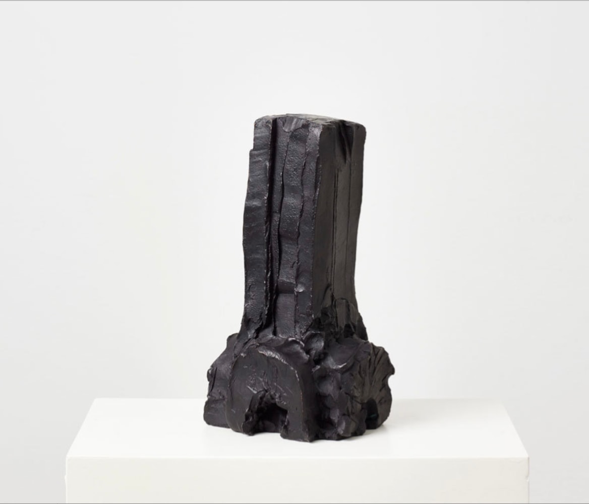 Untitled (Lyon), 1987
Bronze
11 x 5 1/2 x 4 1/4 in. (28 x 14 x 11 cm)
Edition 6 of 6
Kirk-1012-O

&amp;nbsp;