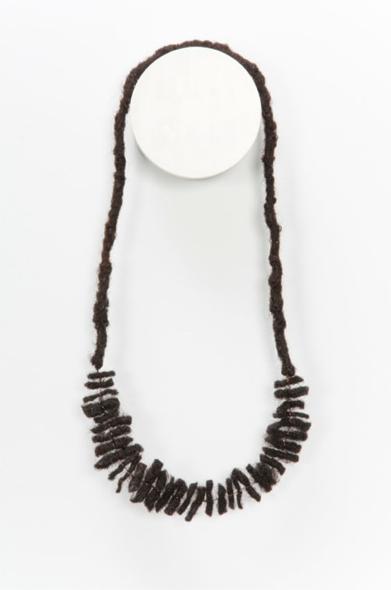 Sonya Clark

Hair Necklace 1&amp;nbsp;(Copper Twist),&amp;nbsp;2012

Human hair

16 x 6 in. (40.6&amp;nbsp;x 15.2 cm)

Clar-1000-C-OS