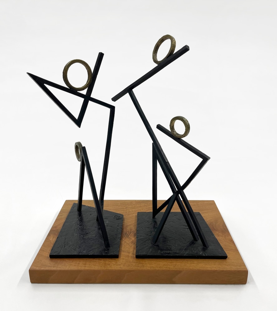 Duet, 1991
Bronze
14.25 x 14.25 x 7.38 in. (36.2 x 36.2 x 18.7 cm)
ROT-1036-C