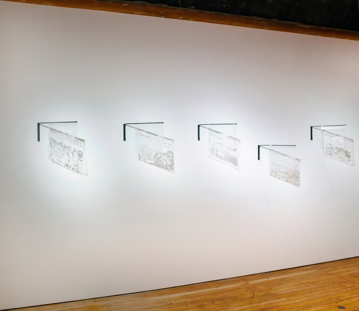 Newspaper, Almost Transparent Series, 2019
Engraved and sandblasted folded glass with articulated shadow projection print, metal armature
12 x 12 in. (30.5 x 30.5 cm) each
Variable edition of 5
Sala-1246-C
