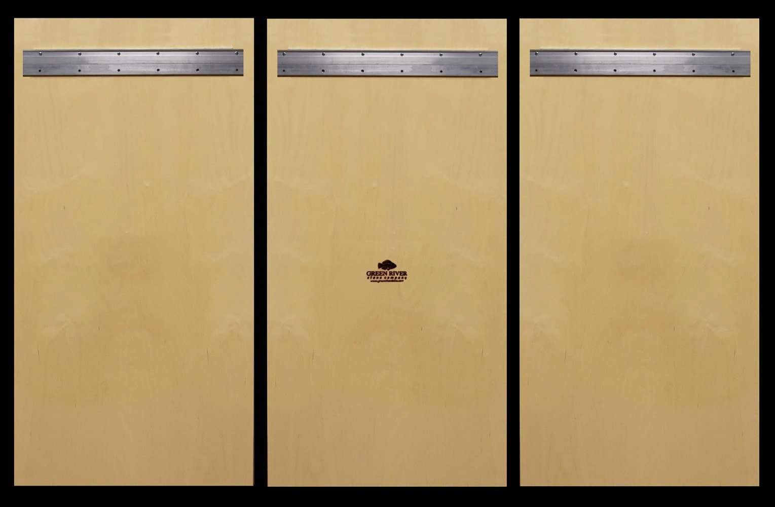 example of the reverse side of a triptych