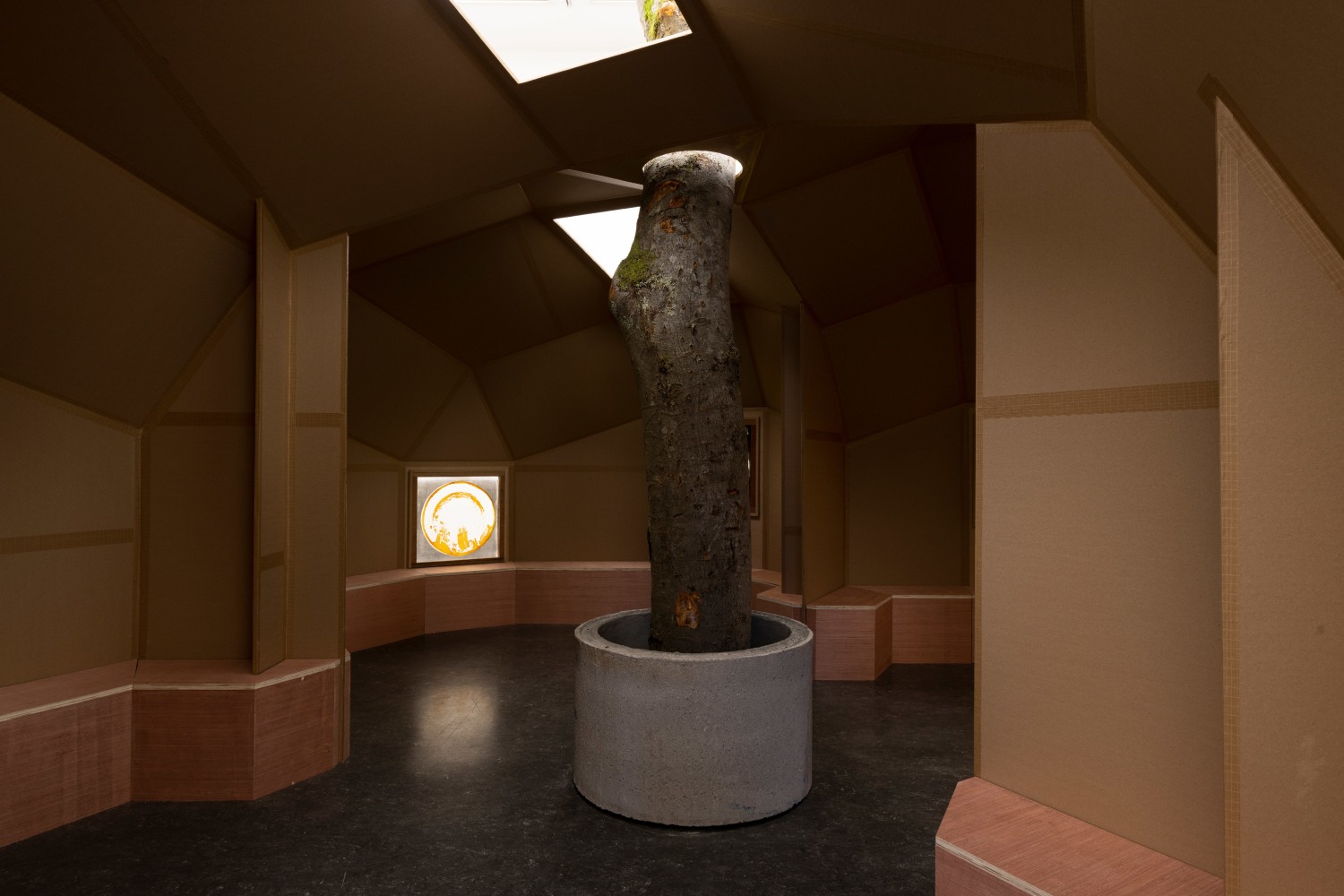 installation view oscar tuazon bergen