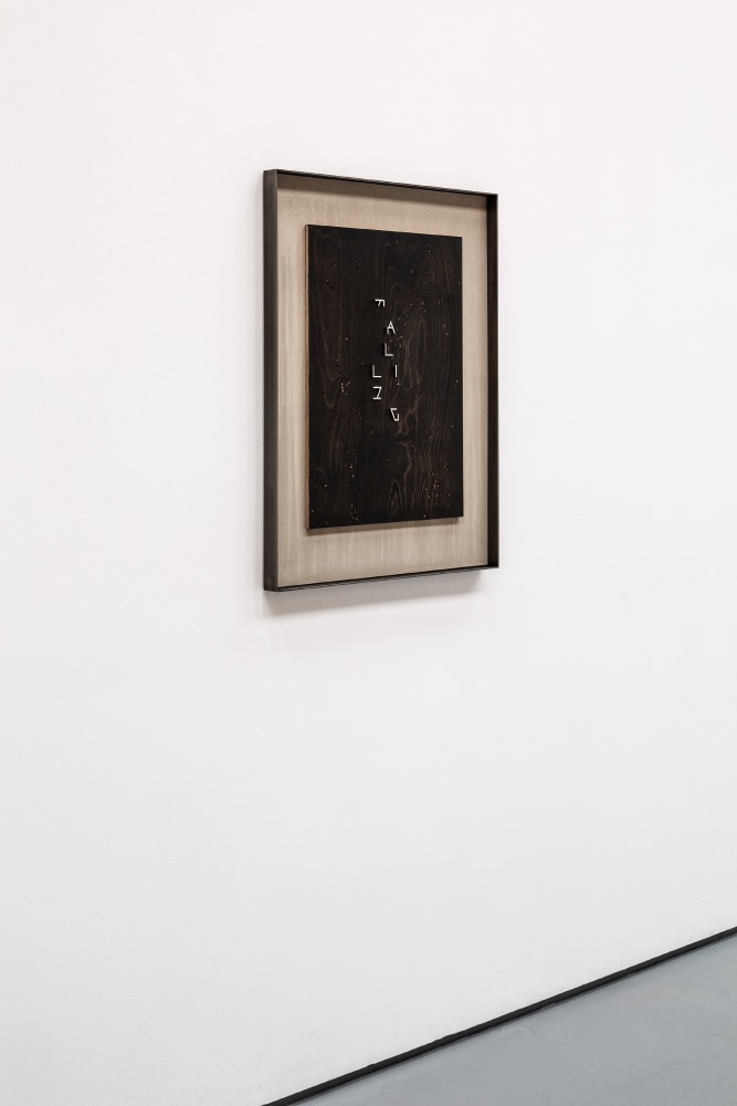 MARTIN BOYCE
(Oceans) Falling (Always)
2023
Jesmonite, inked plywood, polished stainless steel, lacquered steel
81 x 61 x 4 cm / 31 3/4 x 23 7/8 x 1 5/8 in
BOYCE58494