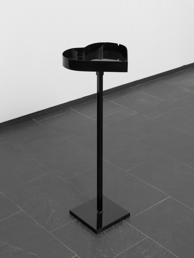 SCULPTURE BY Valentin Carron