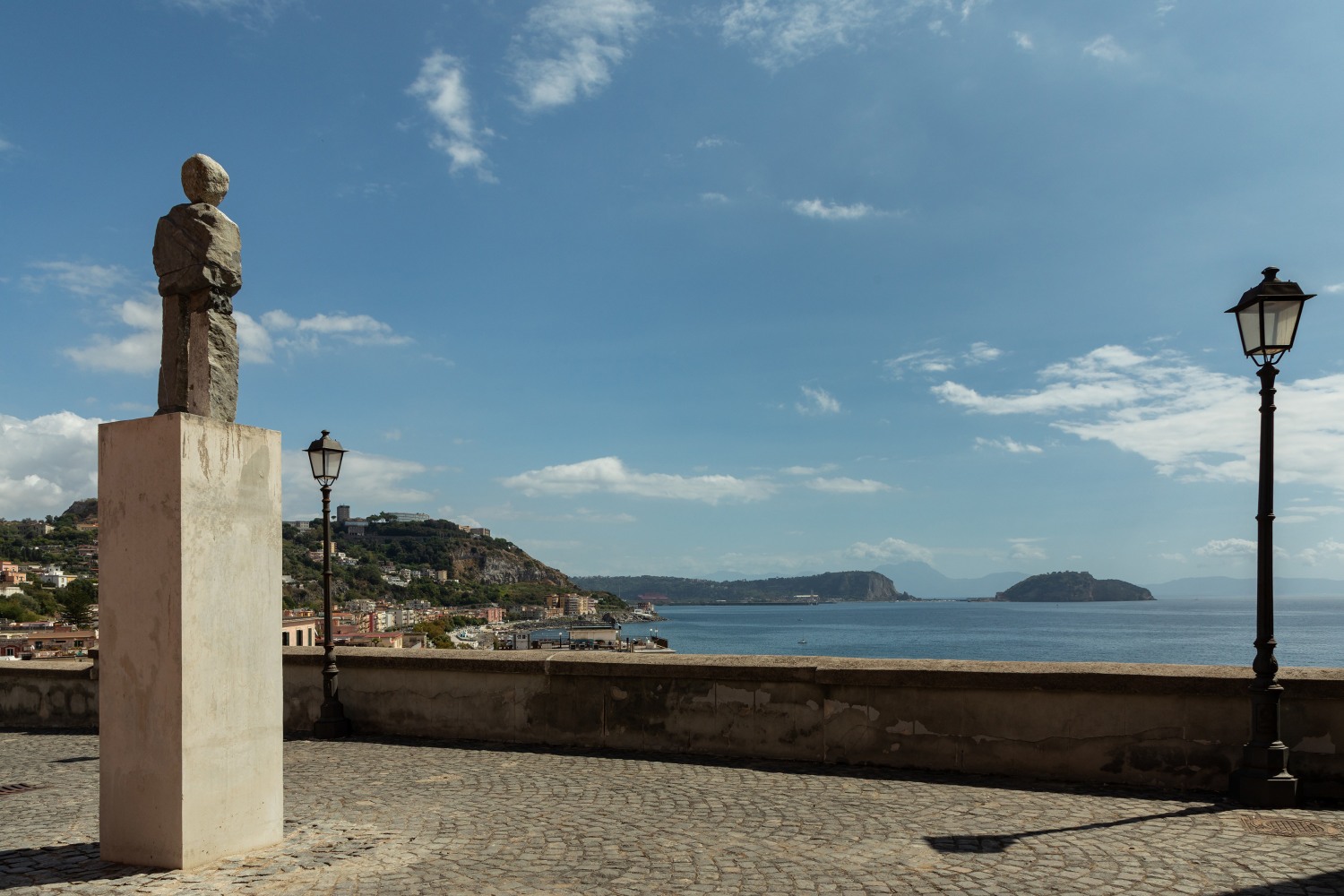 Installation view, Ugo Rondinone, the first, Panorama Pozzuoli, Napoli, 2025