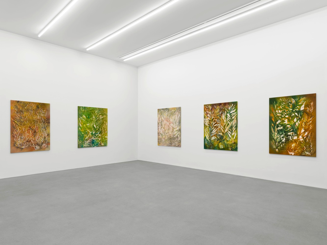 Installation view, Sam Falls, Galerie Eva Presenhuber, Waldmannstrasse, Zurich, 2025