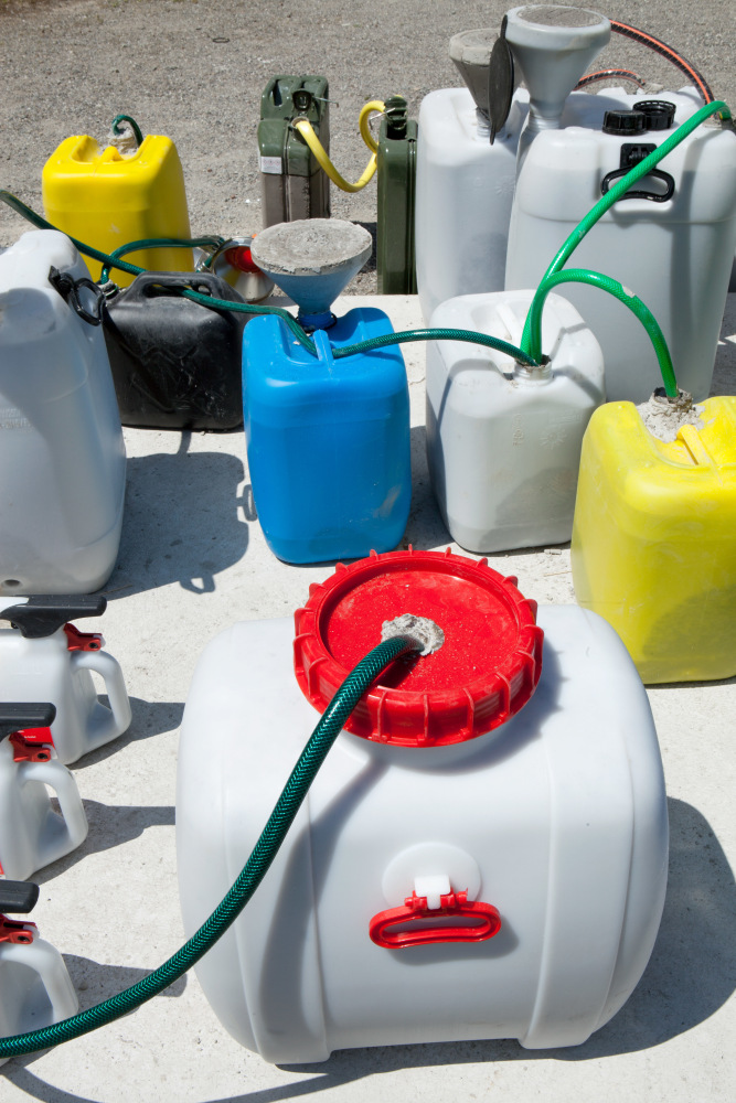 Outdoor view of sculpture by Matias Faldbakken