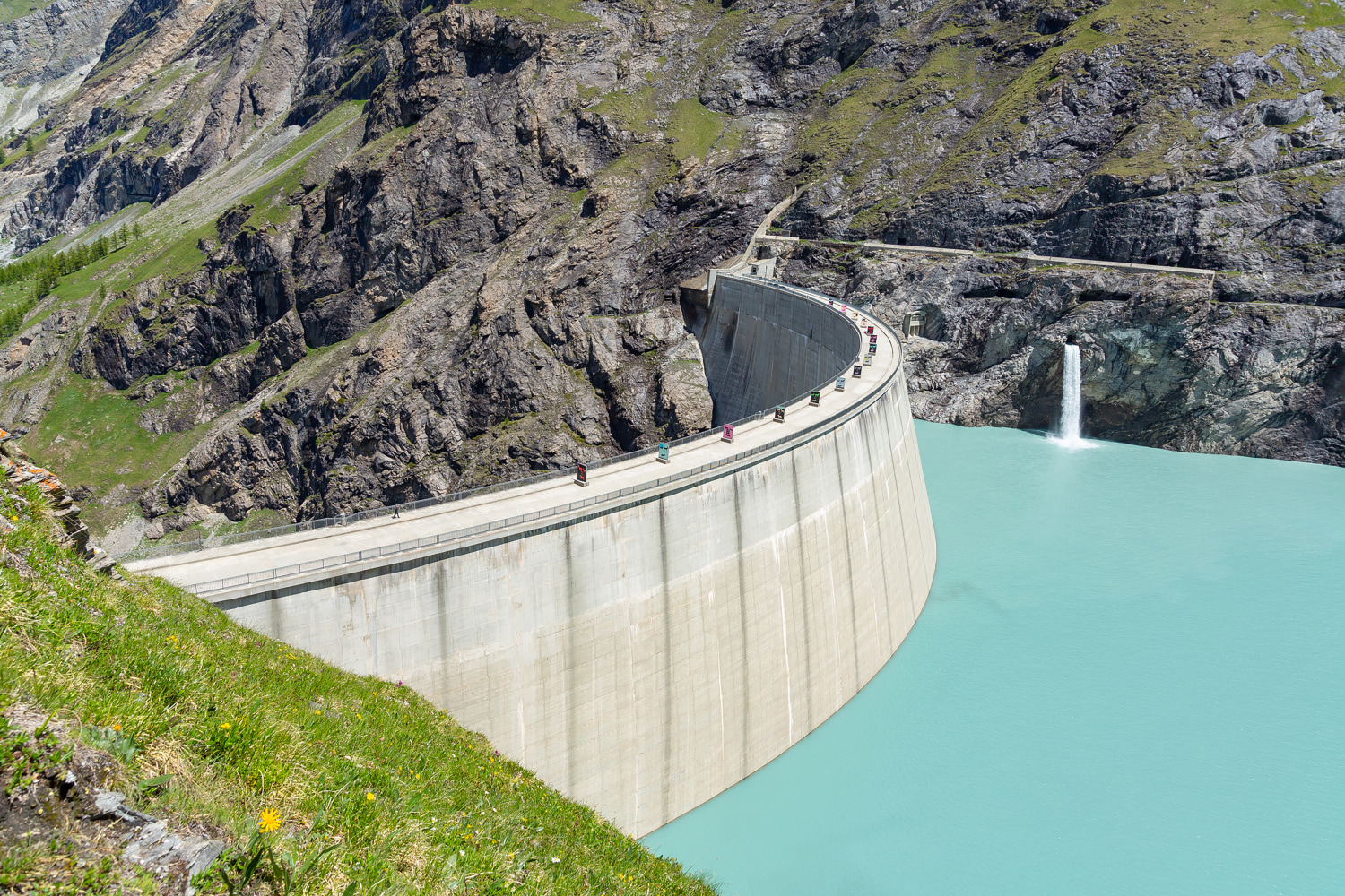 Installation view of works by Valentin Carron