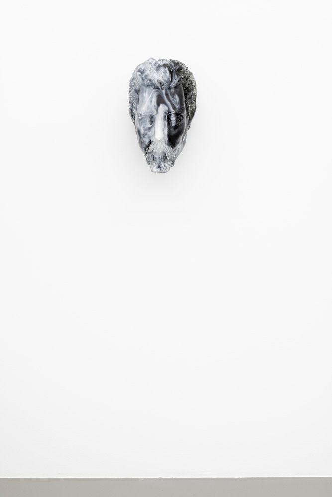 JEAN-MARIE APPRIOU

&amp;nbsp;

Dans la tourmente de l&amp;lsquo;encre (Rilke II)

2023

Hand blown glass

Unique

46 x 28 x 40 cm / 18 1/8 x 11 x 15 3/4 in

APPRI58906