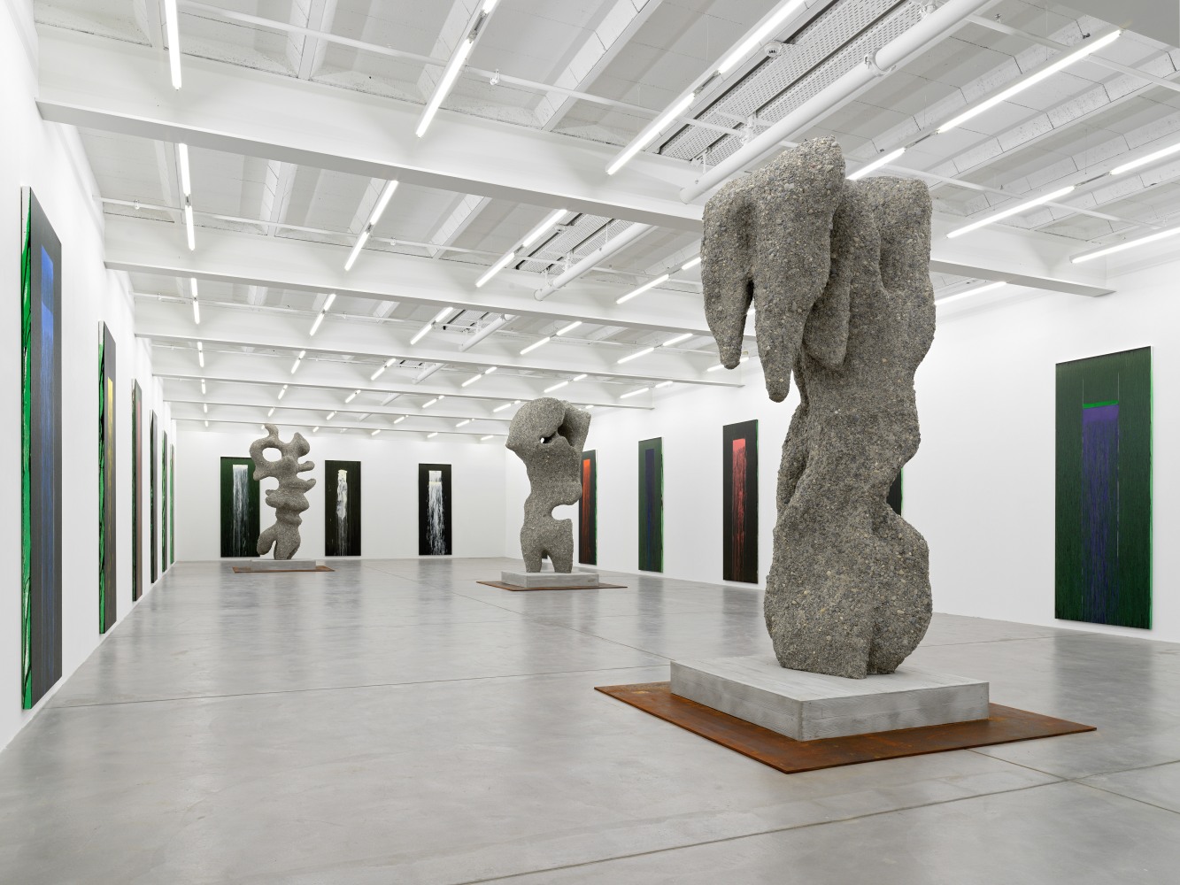 Installation view, Pat Steir and Ugo Rondinone,&amp;nbsp;waterfalls &amp;amp; clouds, Galerie Eva Presenhuber, Maag Areal, Zurich, 2021