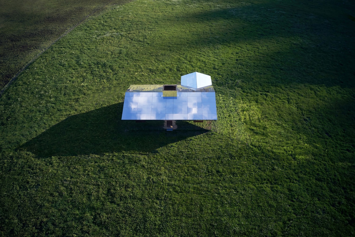 Installation view of living art installation by Doug Aitken