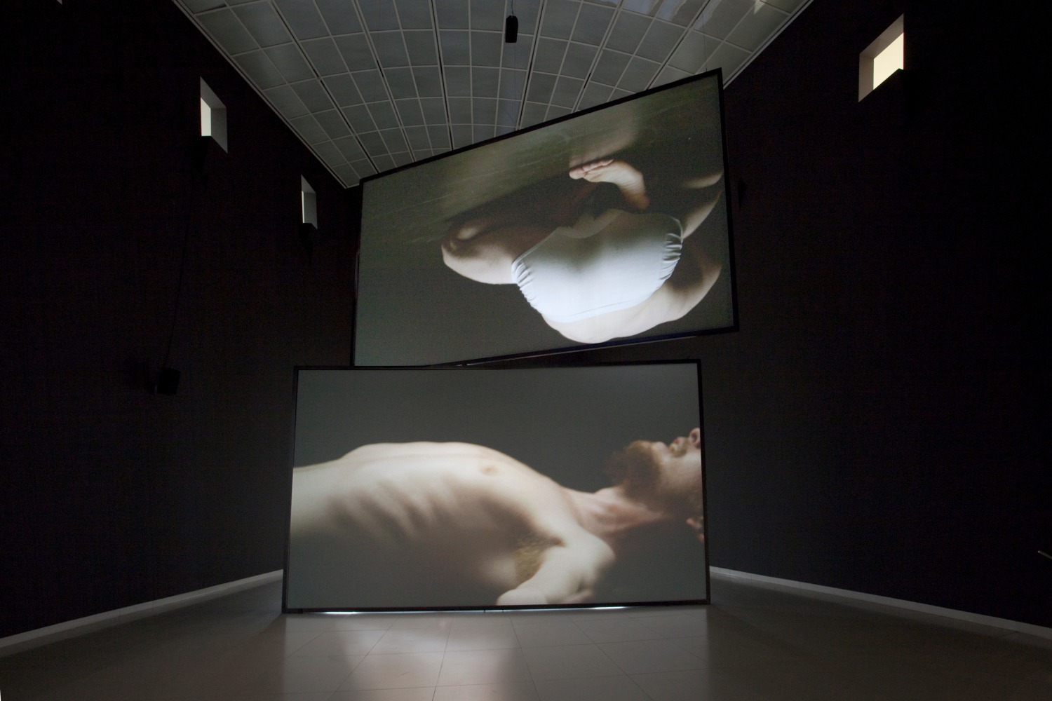 Douglas Gordon henry rebel burning and drawing 2011 HD-Video installation with sound (ratio 16:9); 2-part Sandwich screen projection (Technical equipment is not included) Edition of 3 The screen size is variable – dependent on the size of the space but has a minimum size of (2x) 281 x 500 cm / 110 5/8 x 196 7/8 in Minimum room size 700 x 1200 x 1200 cm / 275 5/8 x 472 1/2 x 472 1/2 in