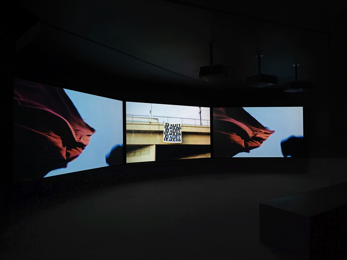 Installation view, Doug Aitken, Naked City, Borusan Contemporary, Istanbul, 2025