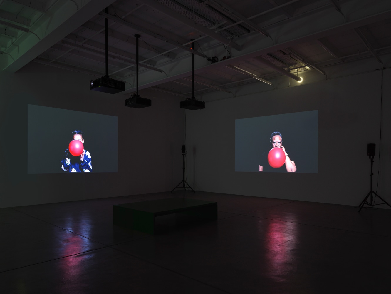 Respire (Liverpool)

Keep On Keepin&amp;rsquo; On (for Nile)

2023

3 channel video installation, soundscape, looped

Ed. 1/3 + 2 AP

16:00 minutes

&amp;copy; Belinda Kazeem-Kamiński