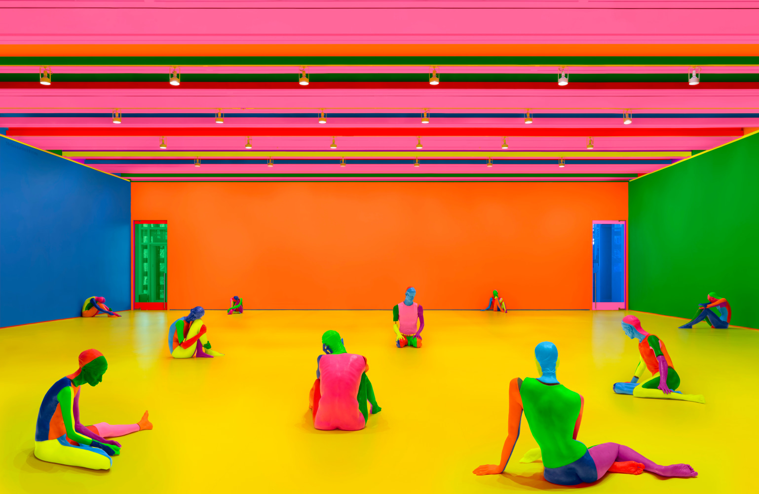 Installation view, Ugo Rondinone, the rainbow body, Aspen Art Museum, Aspen, 2024