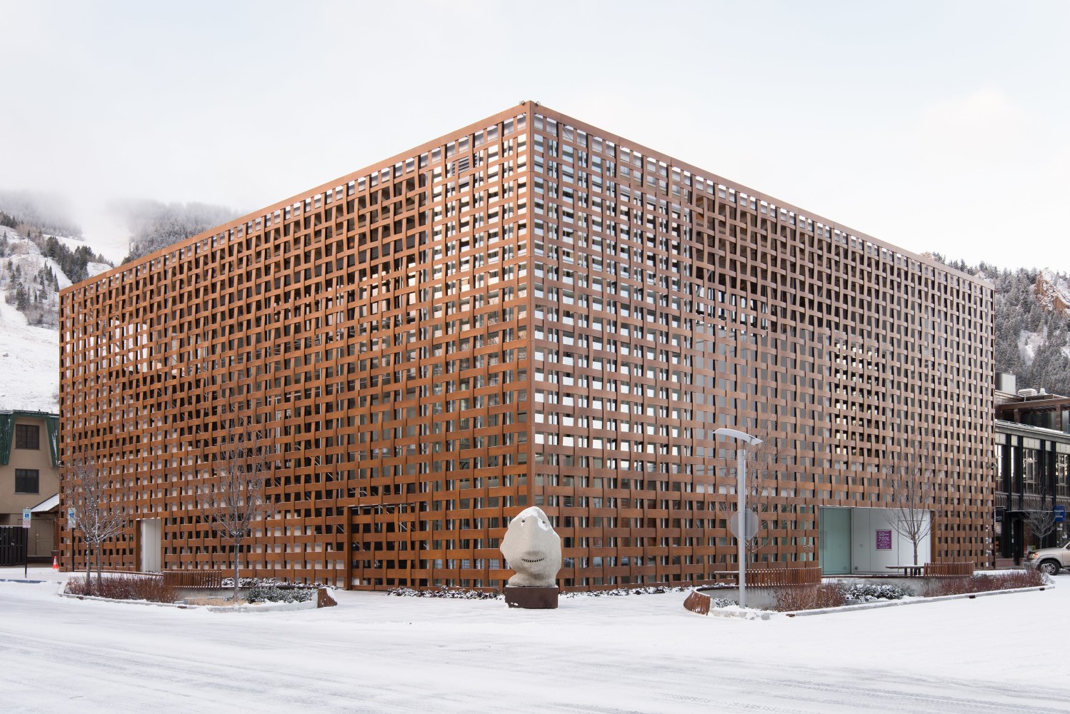 Installation view of sculpture by Ugo Rondinone