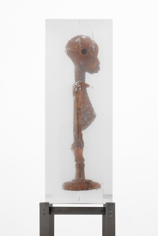 MATTHEW ANGELO HARRISON
The Visitor
2024
Wooden figure, polyurethane resin, steel, acrylic
Sculpture 77 x 28 x 28 cm / 30 3/8 x 11 x 11 in
Pedestal 112 x 33.5 x 30.5 cm / 44 1/8 x 13 1/4 x 12 in
HARRI60087