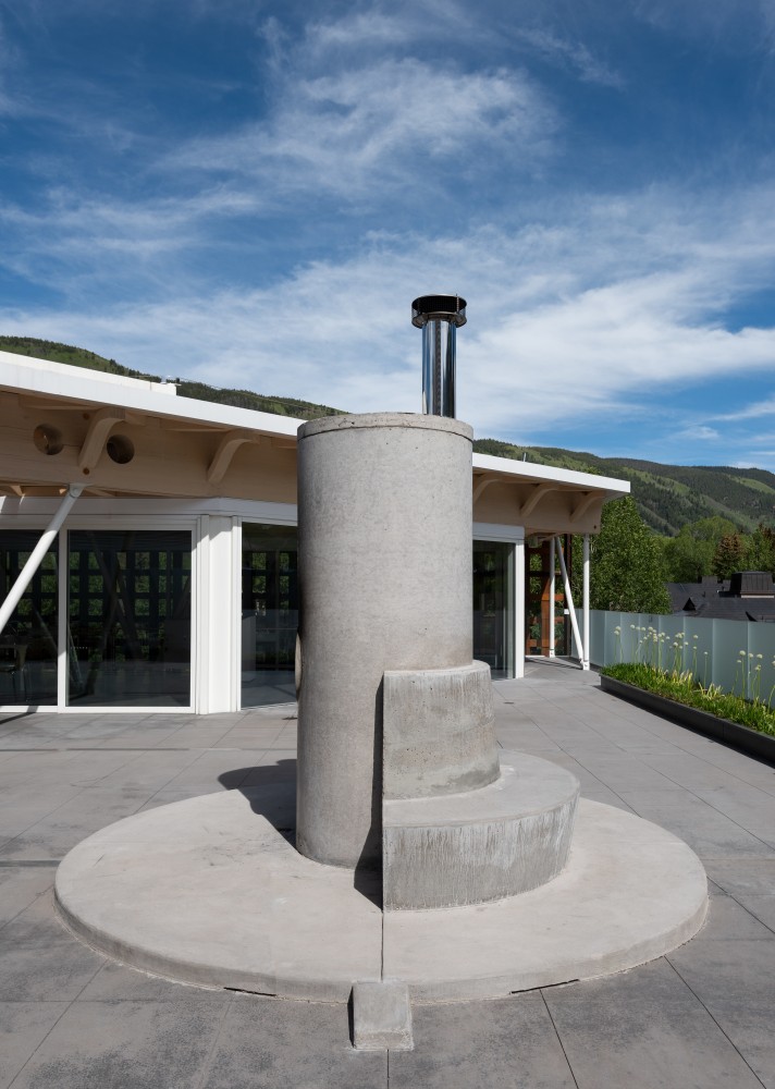 Installation view of sculpture by Oscar Tuazon