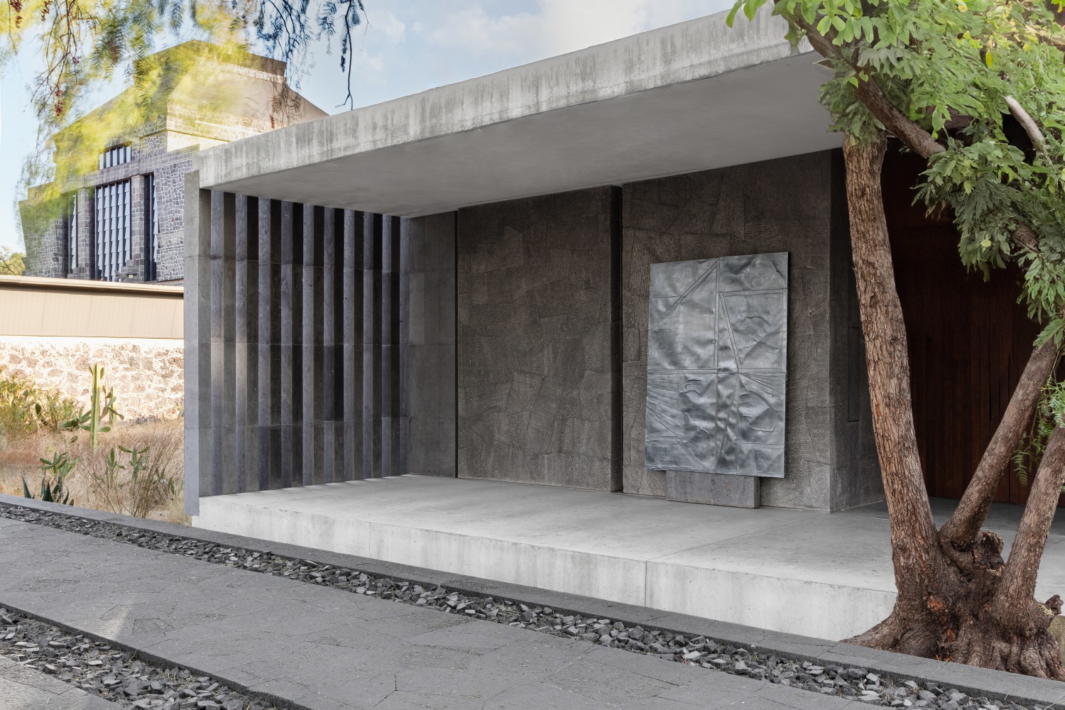 Installation view, Wyatt Kahn, Fantasmas, Museo Anahuacalli, Mexico City, 2024