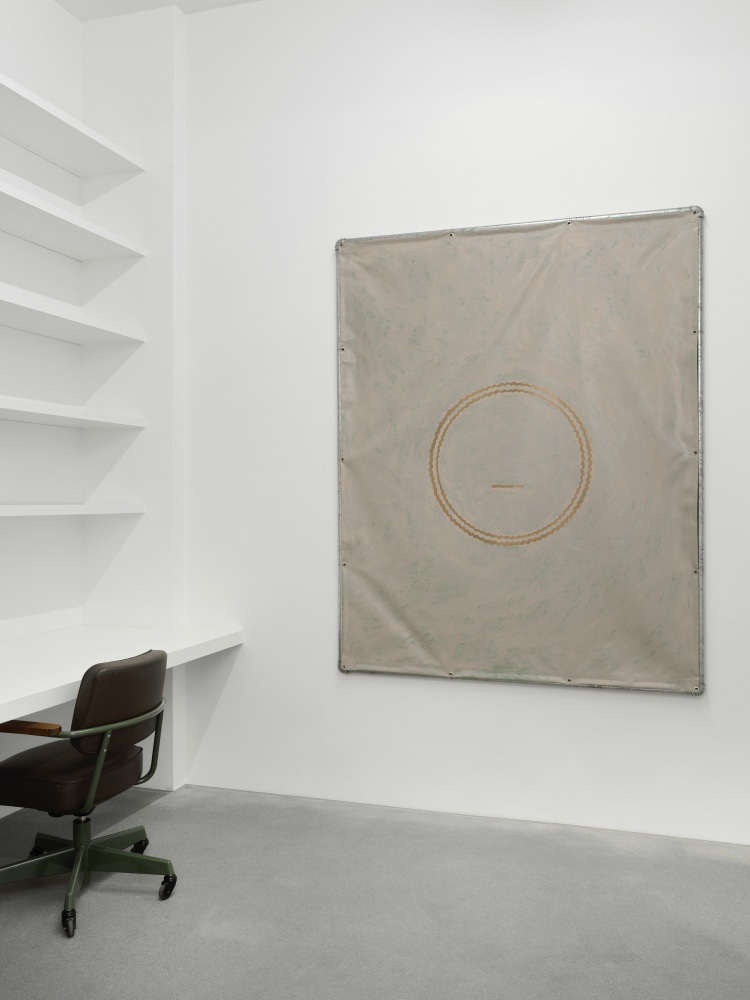 Installation view, Showroom,&amp;nbsp;EVERYONE GETS LIGHTER, Galerie Eva Presenhuber, Waldmannstrasse, Zurich, 2021