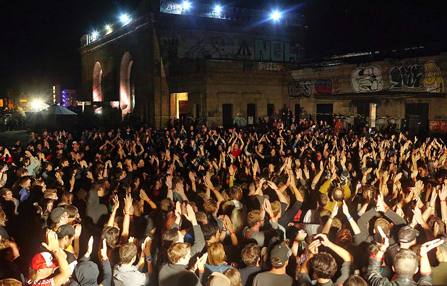 Installation view of living art installation by Doug Aitken