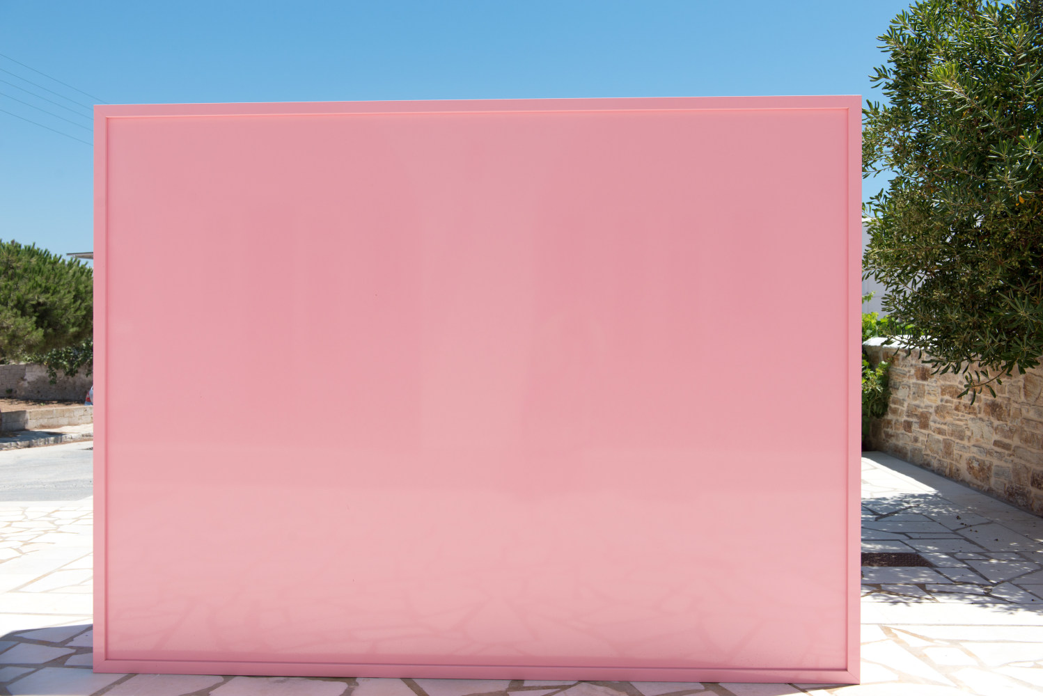 Installation view of Joe Bradley outdoor sculpture