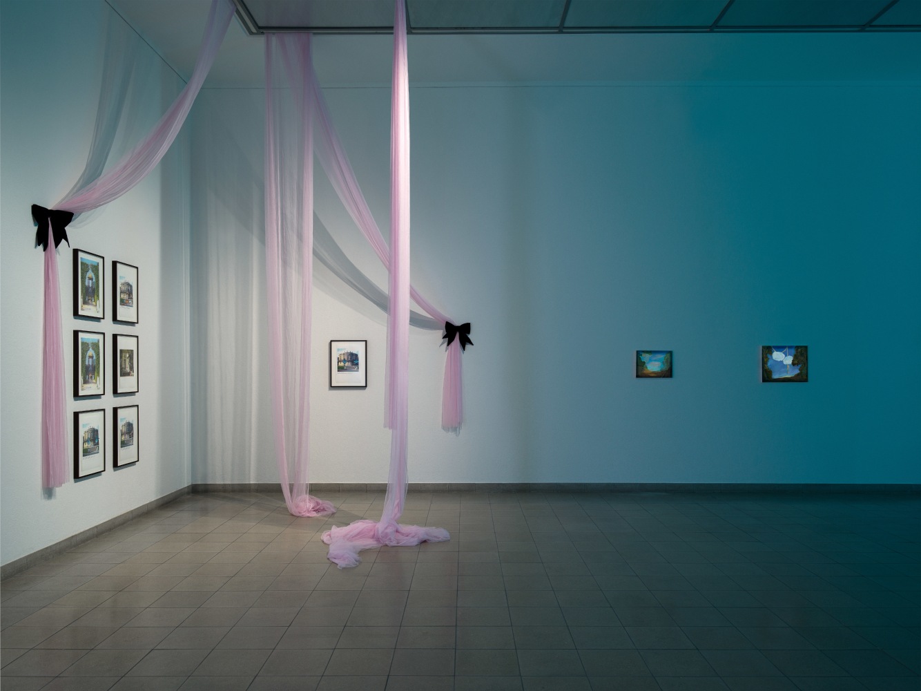 Installation view, Karen Kilimnik, Swan Lake, Kunsthaus Glarus, Glarus, 2023