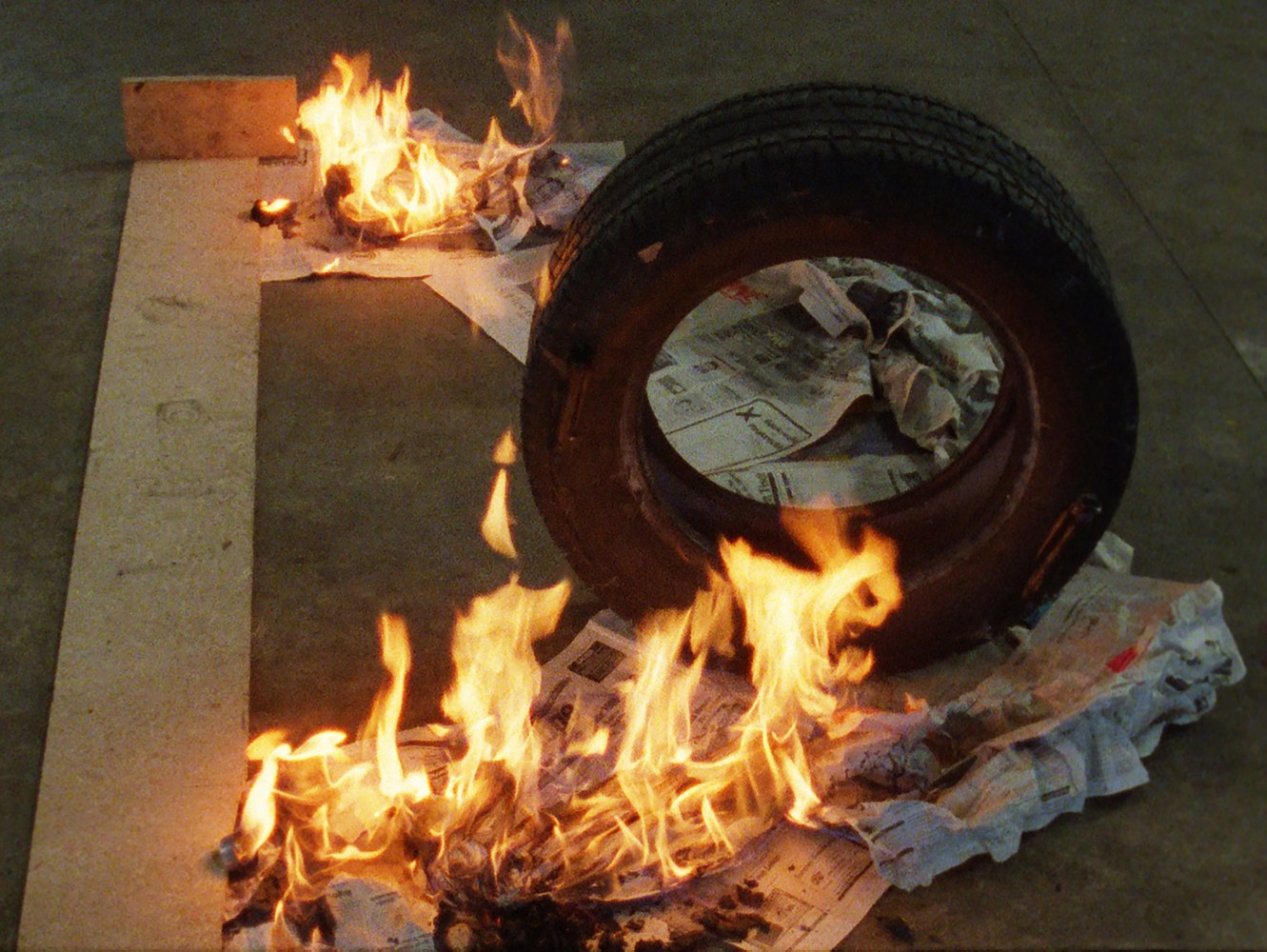 Peter Fischli David Weiss, The Way Things Go, 1986-1987, 16 mm Film, 30 min