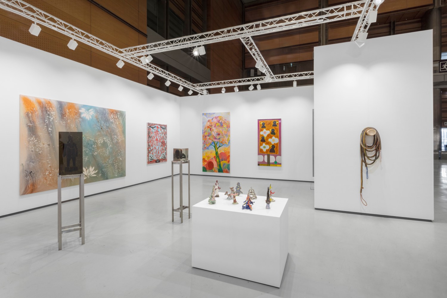 Installation view, Galerie Eva Presenhuber, Frieze Seoul, Seoul, 2024