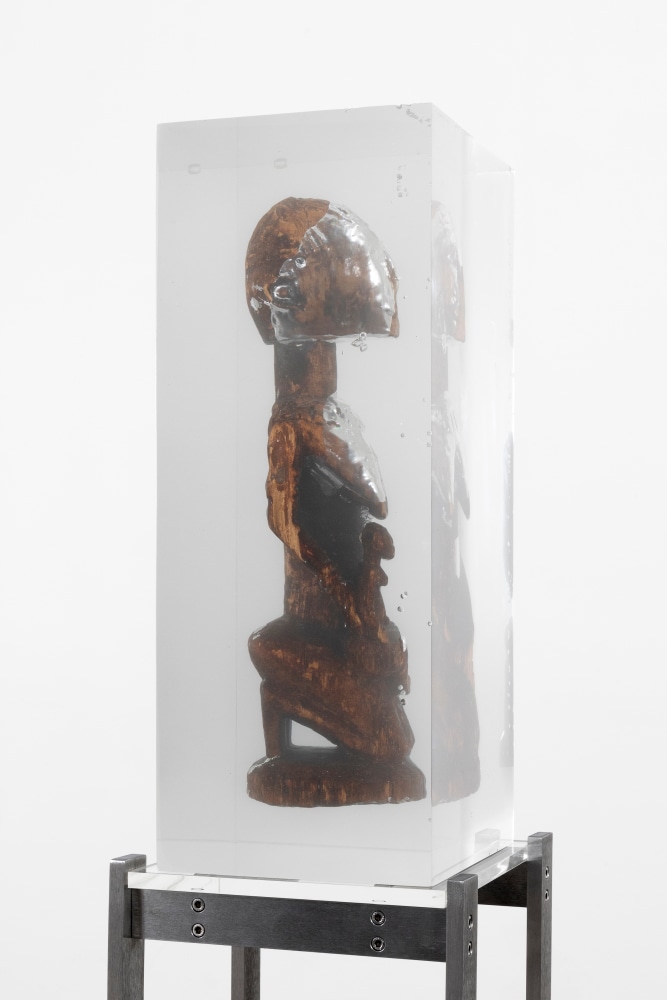 MATTHEW ANGELO HARRISON
Mother Still Holds You
2024
Wooden figure, polyurethane resin, steel, acrylic
Sculpture 56 x 24.5 x 21 cm / 22 x 9 5/8 x 8 1/4 in
Pedestal 112 x 27.5 x 27.5 cm / 44 1/8 x 10 7/8 x 10 7/8 in
HARRI60090