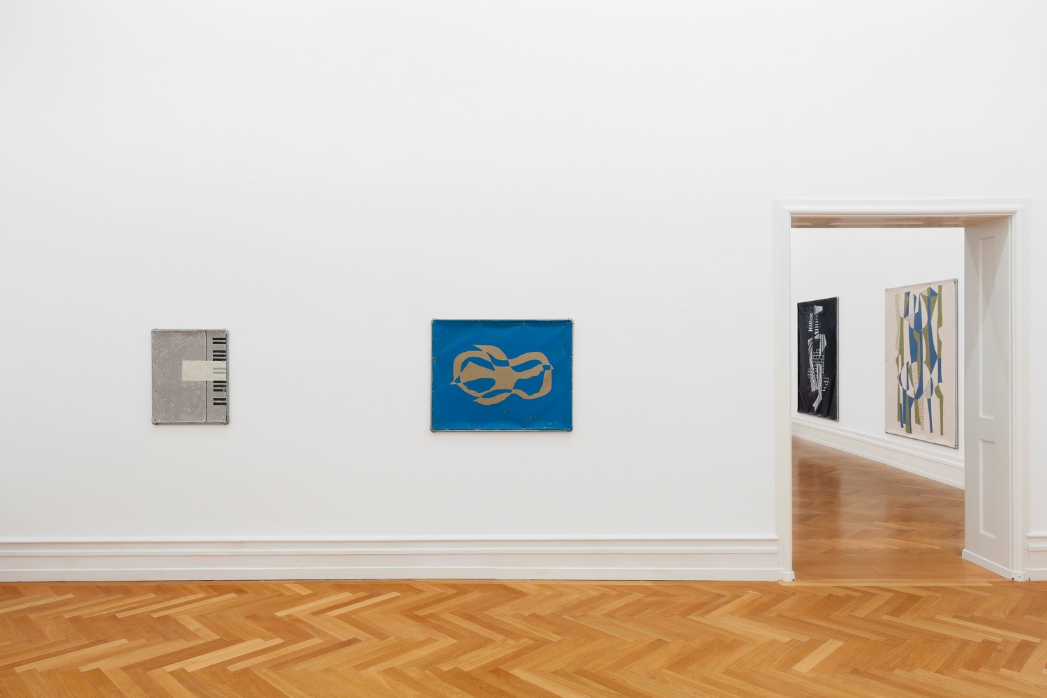 Installation views of paintings by Valentin Carron