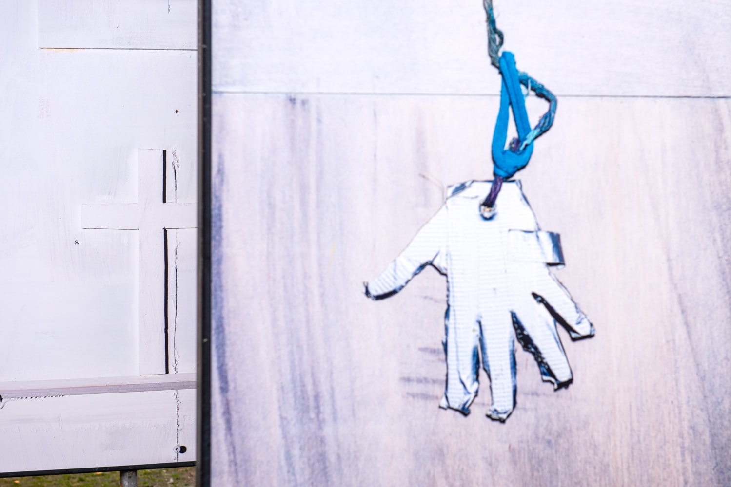 Installation view, Valentin Carron, From A to Bex, TABLEAU, Bahnhof Stadelhofen, Zurich, 2025