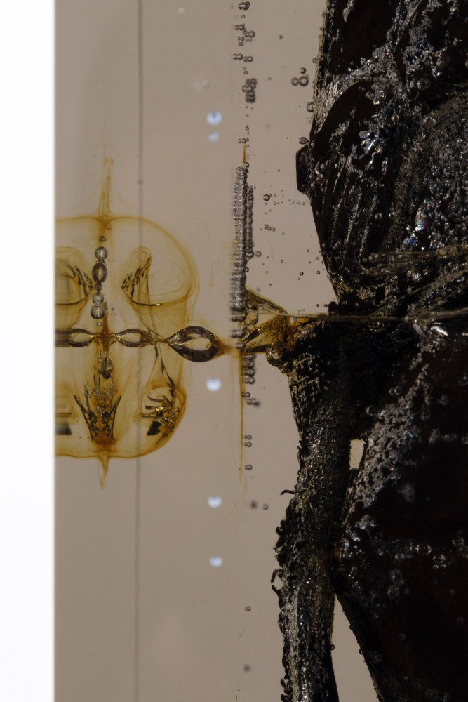 MATTHEW ANGELO HARRISON
Sister Covered in Tears
2024
Wooden figure, polyurethane resin, steel, acrylic
Sculpture 57.5 x 23 x 21.5 cm / 22 5/8 x 9 x 8 1/2 in
Pedestal 112 x 25.5 x 28.5 cm / 44 1/8 x 10 x 11 1/4 in
HARRI60084