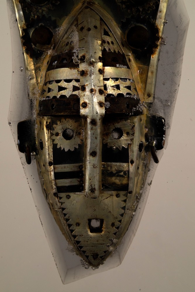 MATTHEW ANGELO HARRISON
Carrying Your Shadow
2024
Wooden figure, polyurethane resin, steel, acrylic
Sculpture 66 x 30 x 23 cm / 26 x 11 3/4 x 9 in
Pedestal 112 x 35.5 x 25.5 cm / 44 1/8 x 14 x 10 in
HARRI60082