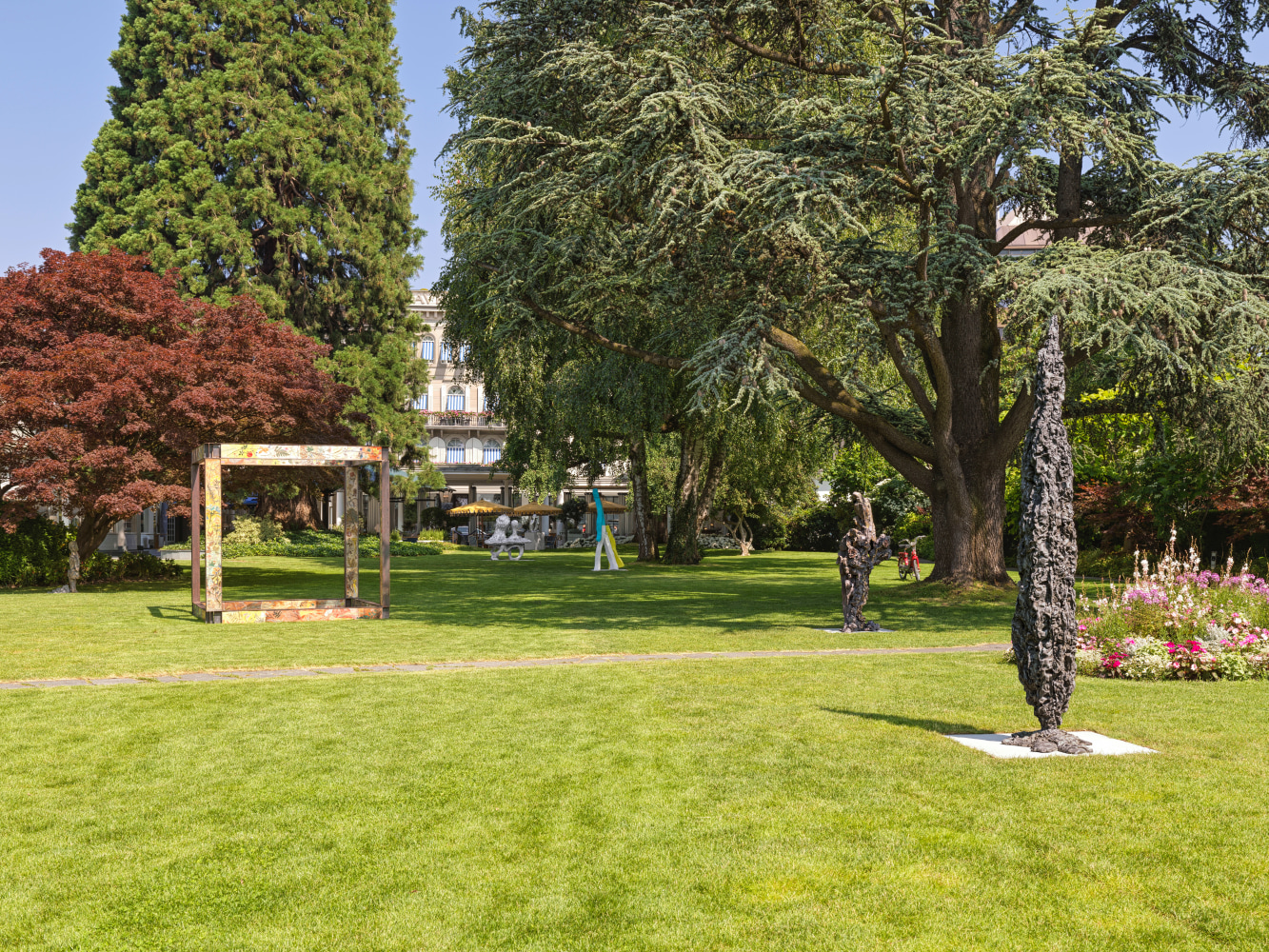 Installation views Art in the Park