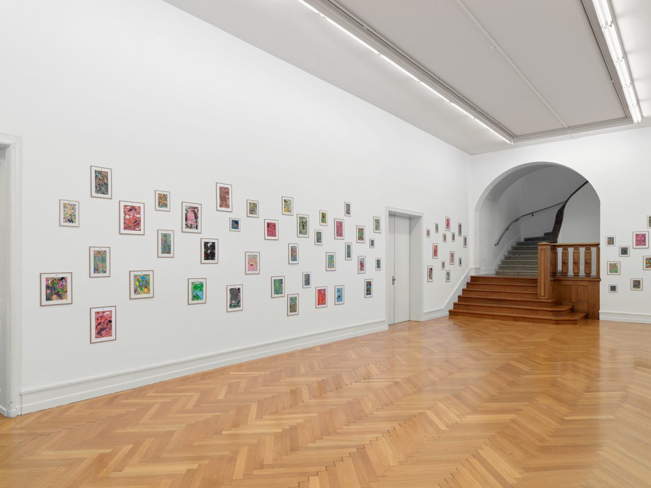 Installation view of sculptures and paintings by Jean-Frédéric Schnyder