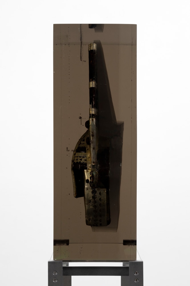 MATTHEW ANGELO HARRISON
Carrying Your Shadow
2024
Wooden figure, polyurethane resin, steel, acrylic
Sculpture 66 x 30 x 23 cm / 26 x 11 3/4 x 9 in
Pedestal 112 x 35.5 x 25.5 cm / 44 1/8 x 14 x 10 in
HARRI60082