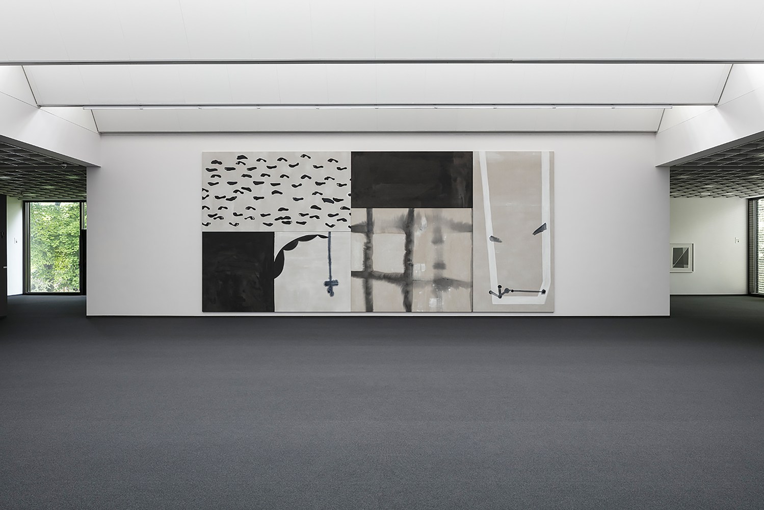 Installation view of paintings ans drawings by Tobias Pils