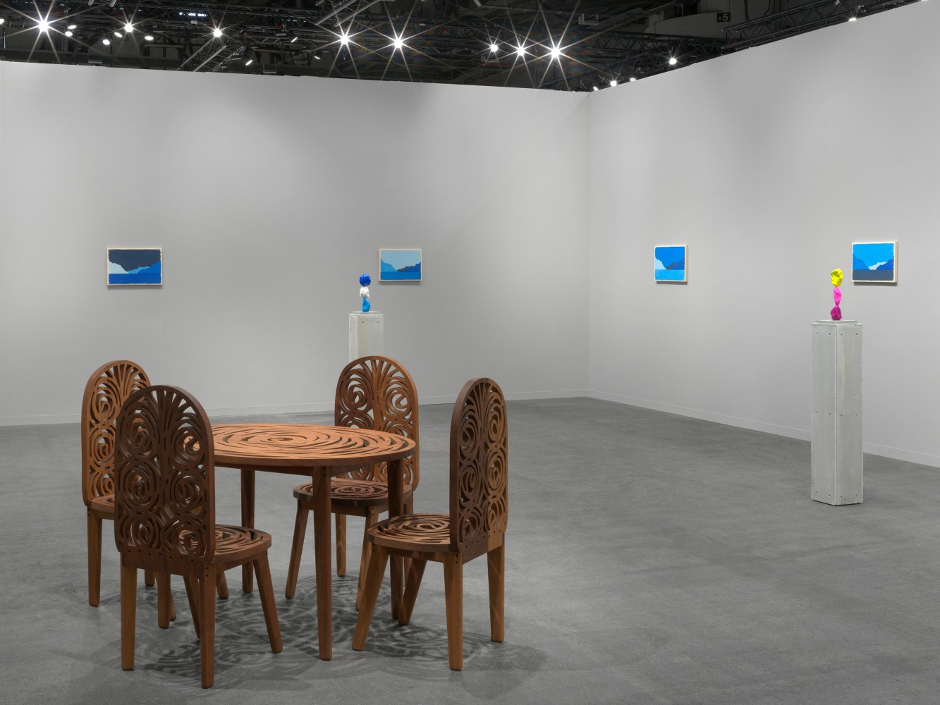 Installation view, Galerie Eva Presenhuber, Art Gen&amp;egrave;ve, Geneva, 2025