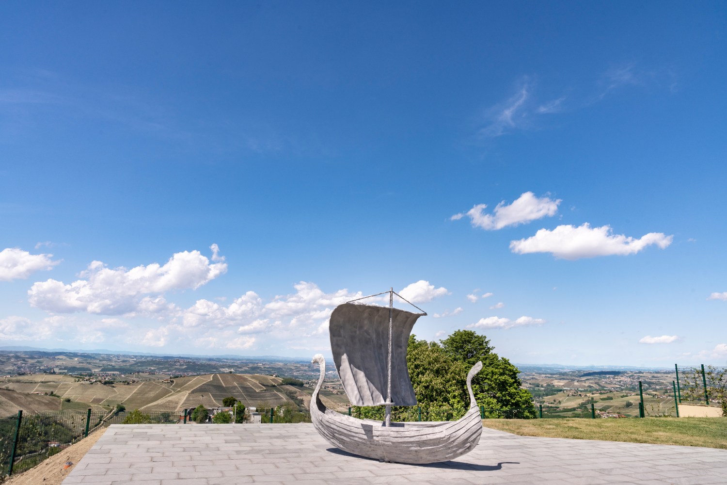 Jean-Marie Appriou, The Traveler, Neviglie, Piedmont, 2023