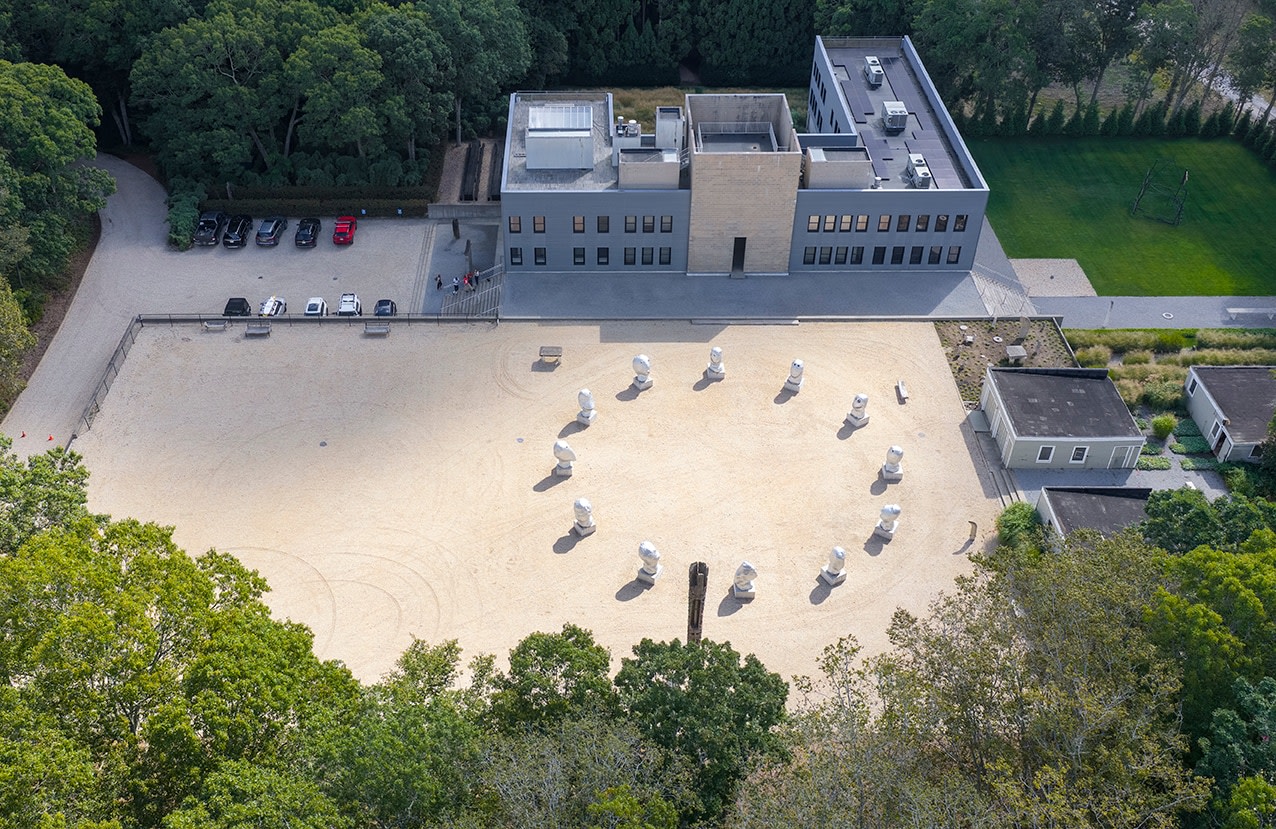 Installation view, Ugo Rondinone, sunrise. east, The Watermill Center, Hamptons, 2025