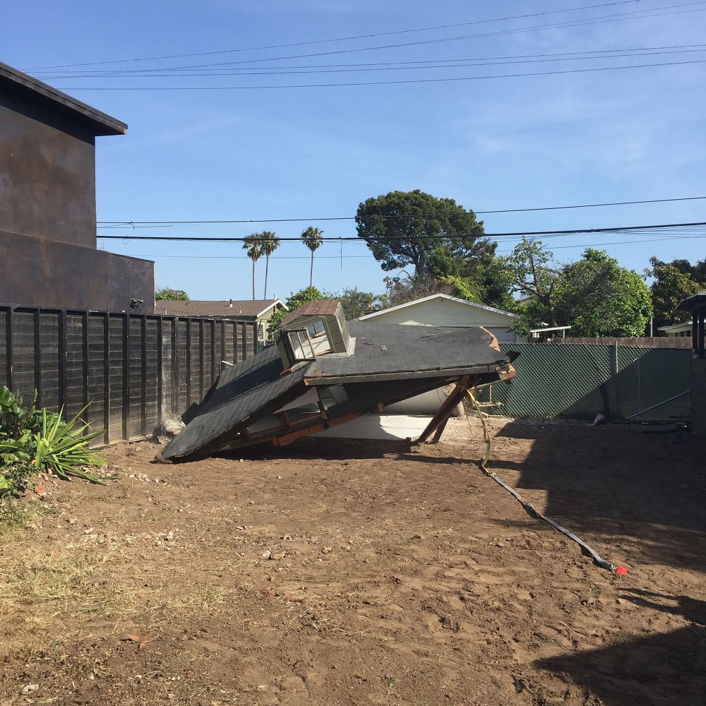 Installation view of sculpture by Oscar Tuazon
